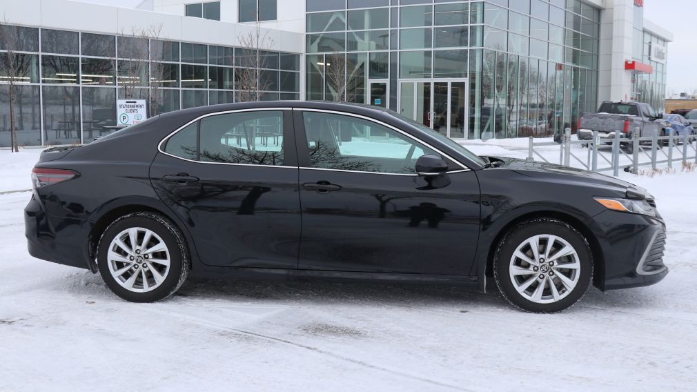 Toyota Camry Hybrid LE 2023 d&rsquo;occasion à vendre - 8