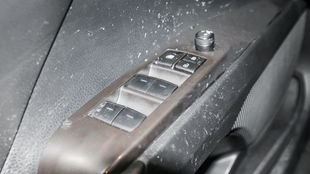 Toyota Camry Hybrid LE 2023 d&rsquo;occasion à vendre - 20