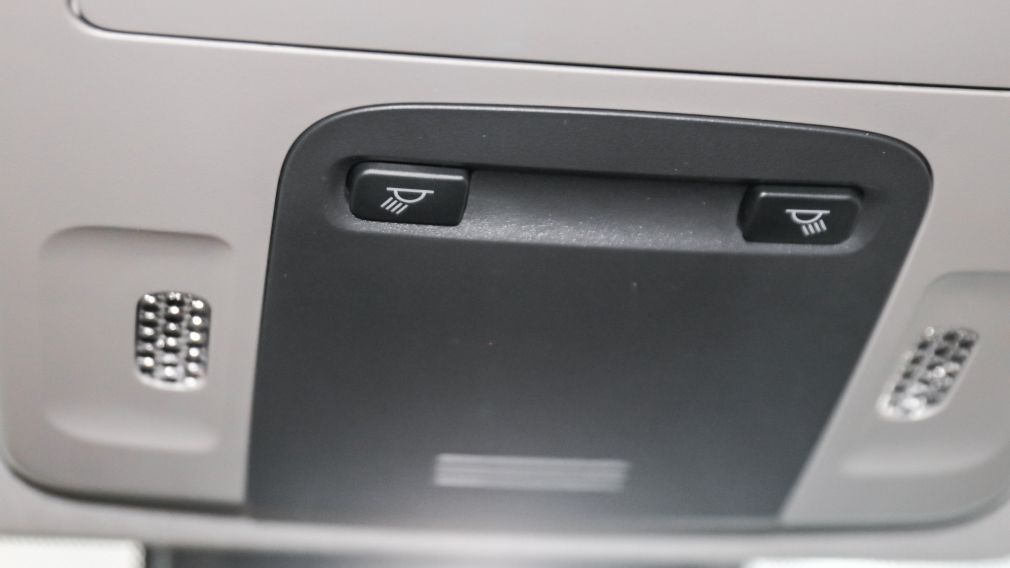 Toyota Camry Hybrid LE 2023 d&rsquo;occasion à vendre - 28