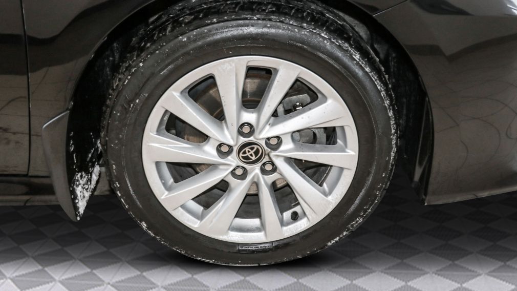 Toyota Camry Hybrid LE 2023 d&rsquo;occasion à vendre - 33