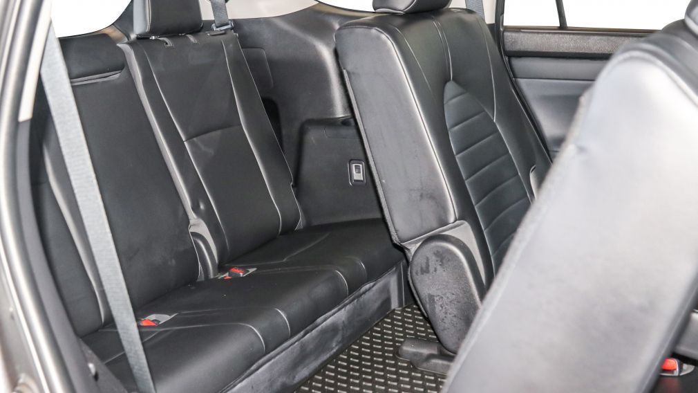 Toyota Highlander XLE 2022 d&rsquo;occasion à vendre - 31