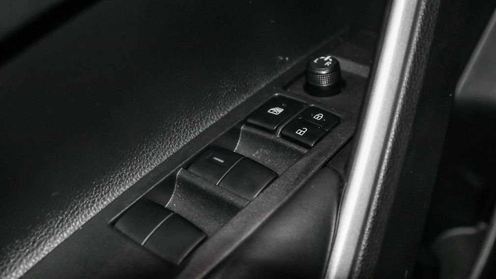 Toyota Corolla LE 2025 d&rsquo;occasion à vendre - 14