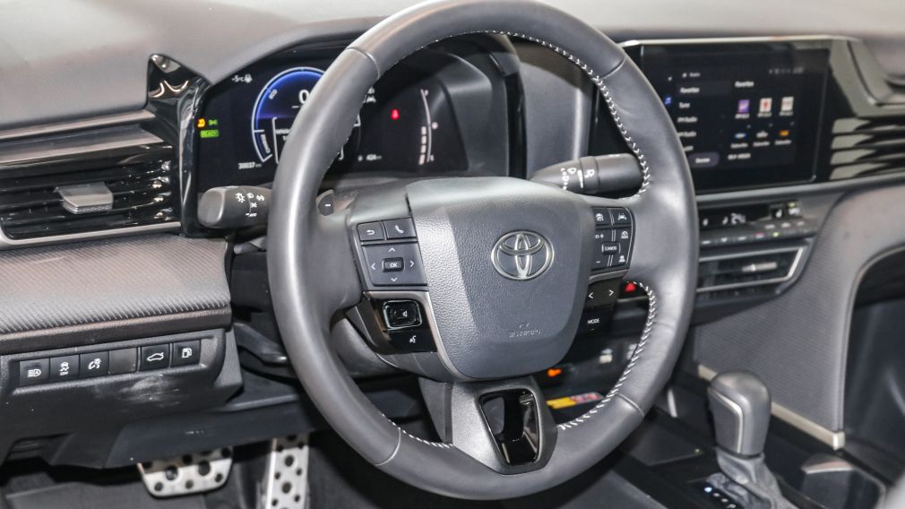 Toyota Camry SE Upgrade 2025 d&rsquo;occasion à vendre - 9