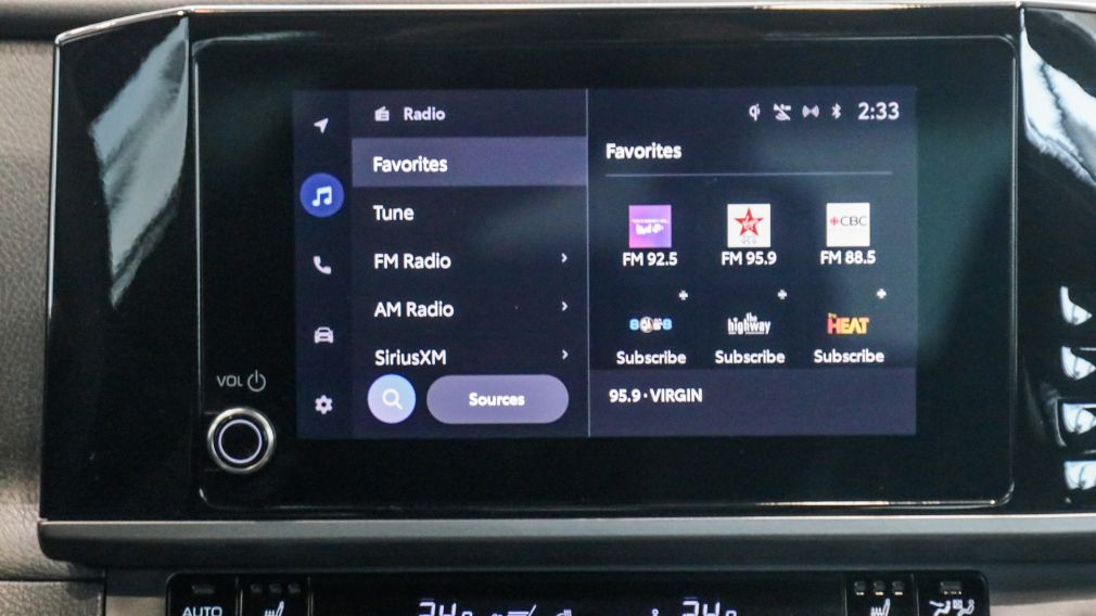 Toyota Camry SE Upgrade 2025 d&rsquo;occasion à vendre - 21