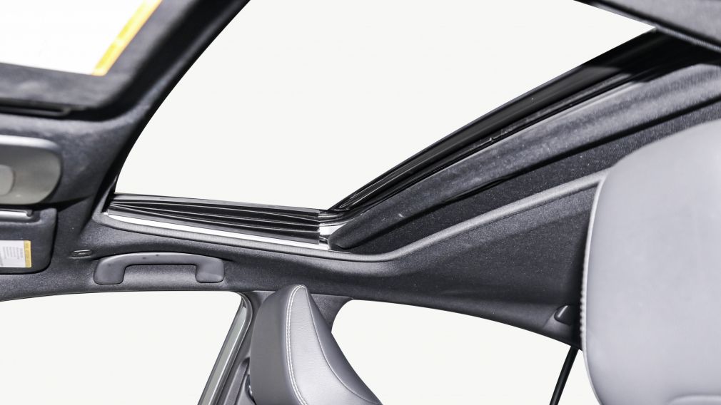 Toyota Camry SE Upgrade 2025 d&rsquo;occasion à vendre - 28