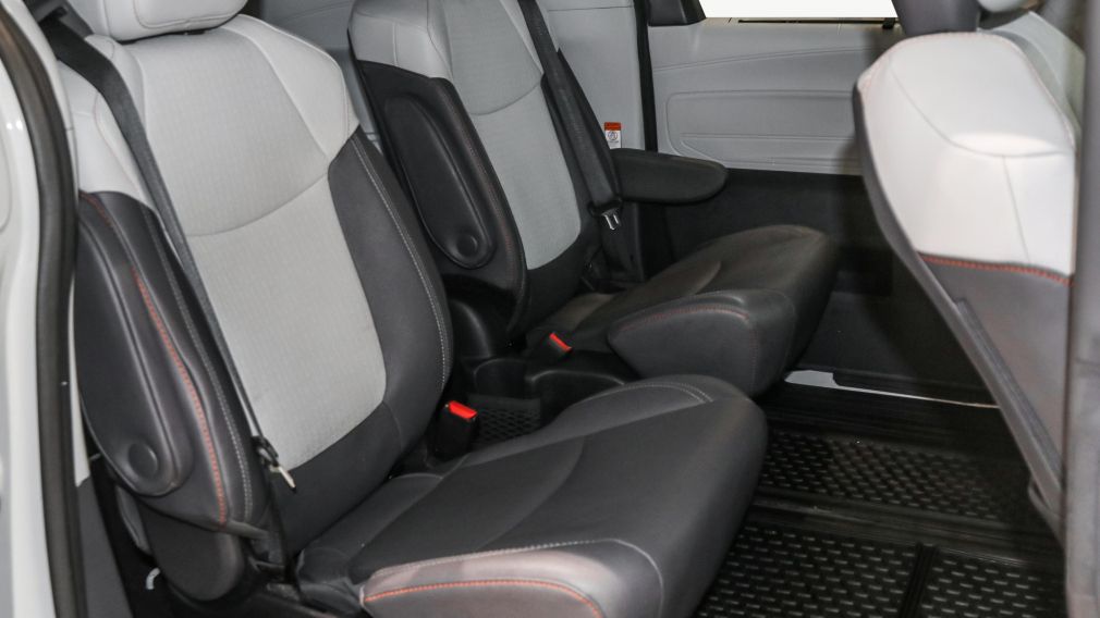 Toyota Sienna XSE 2024 d&rsquo;occasion à vendre - 26
