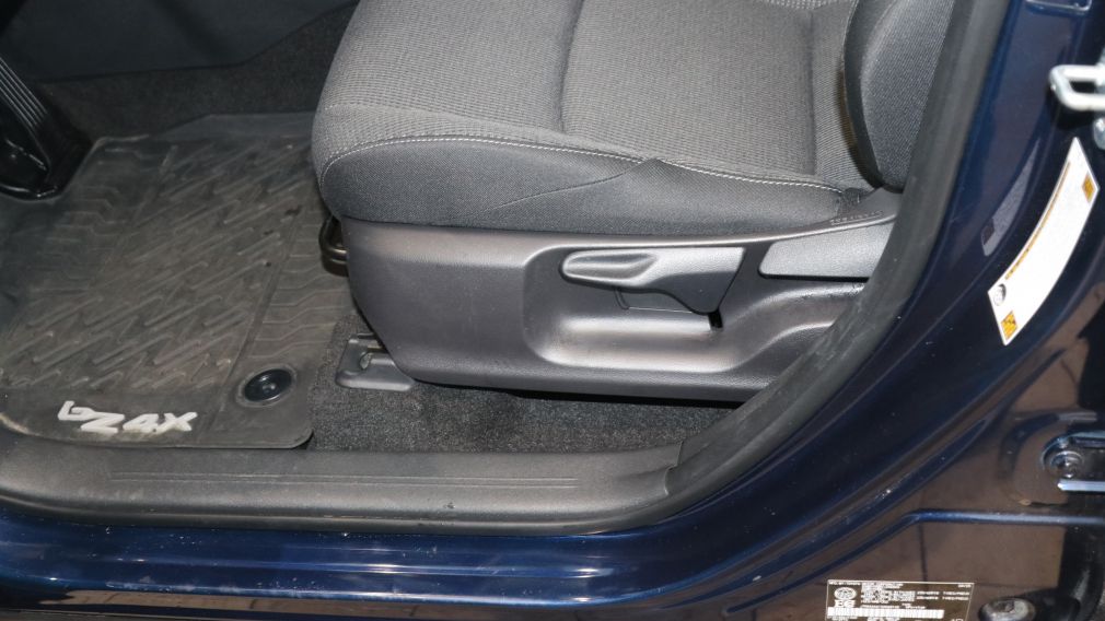 Toyota BZ4X LE 2025 d&rsquo;occasion à vendre - 12