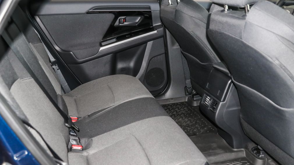 Toyota BZ4X LE 2025 d&rsquo;occasion à vendre - 23