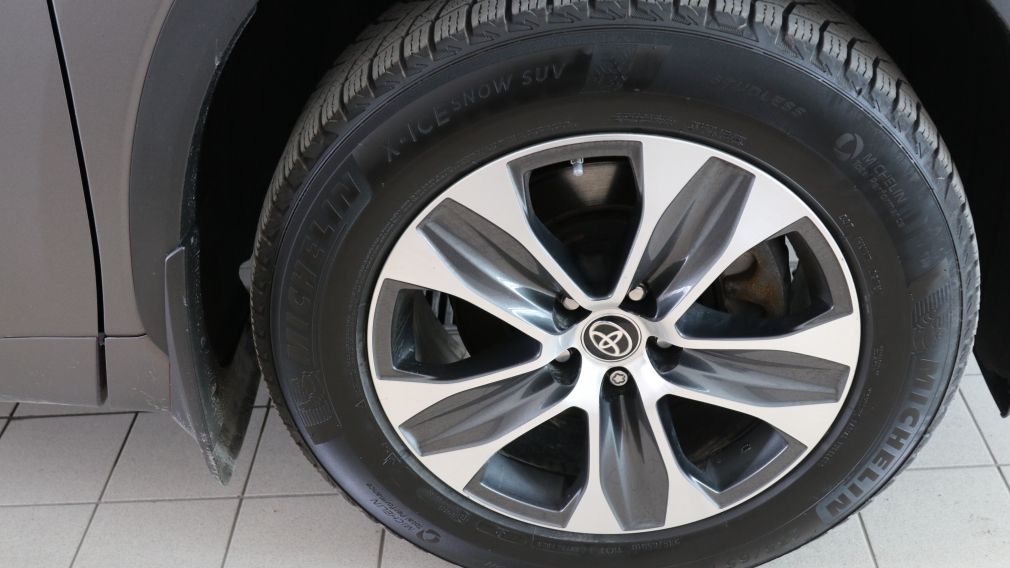 Toyota Highlander XLE 2023 d&rsquo;occasion à vendre - 30