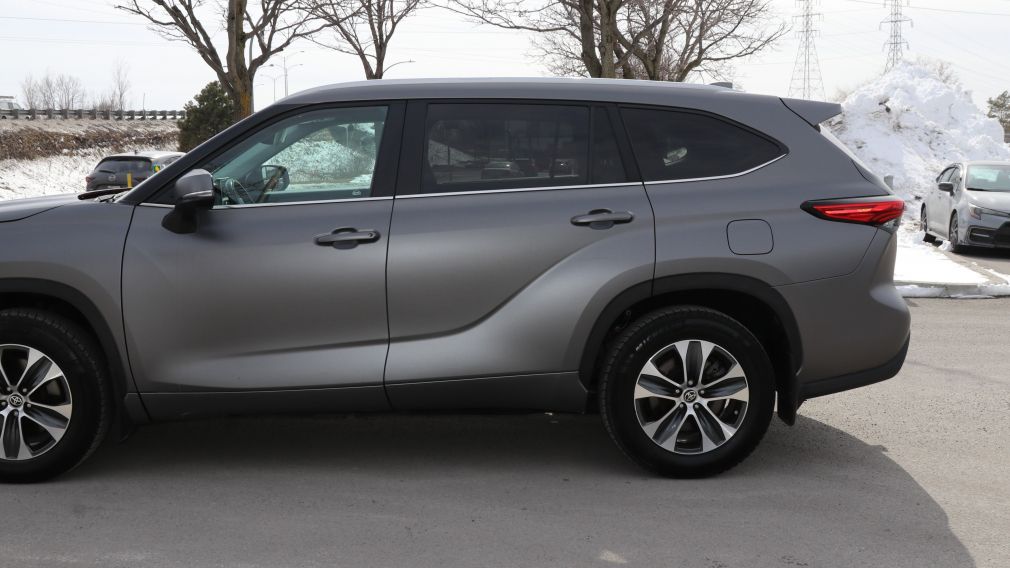 Toyota Highlander XLE 2023 d&rsquo;occasion à vendre - 3