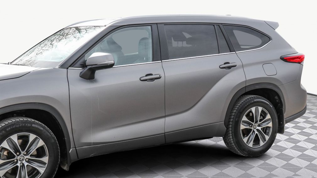 Toyota Highlander XLE 2023 d&rsquo;occasion à vendre - 2