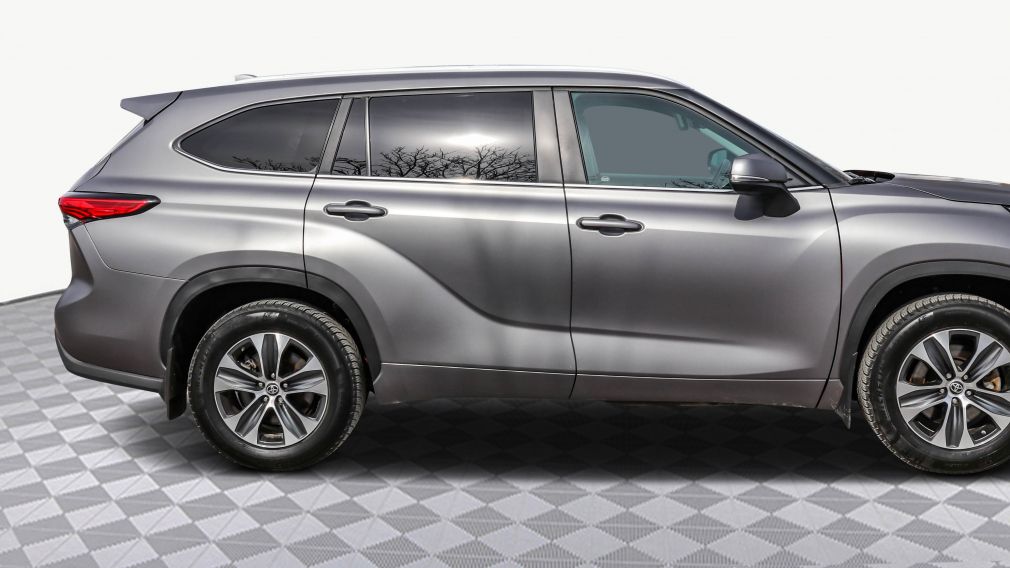 Toyota Highlander XLE 2023 d&rsquo;occasion à vendre - 7
