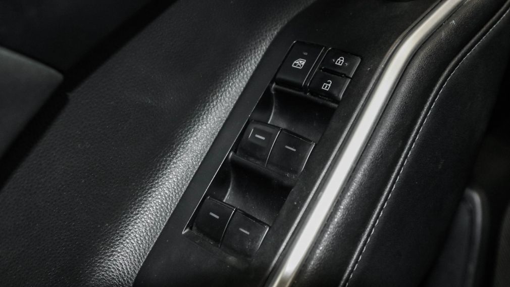 Toyota Highlander XLE 2023 d&rsquo;occasion à vendre - 13