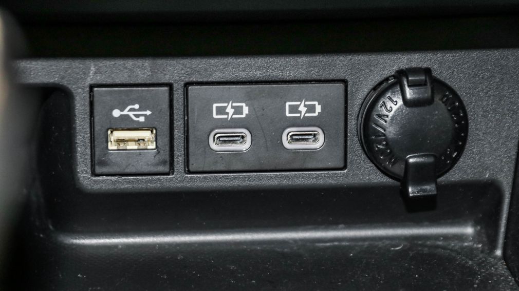 Toyota Highlander XLE 2023 d&rsquo;occasion à vendre - 21