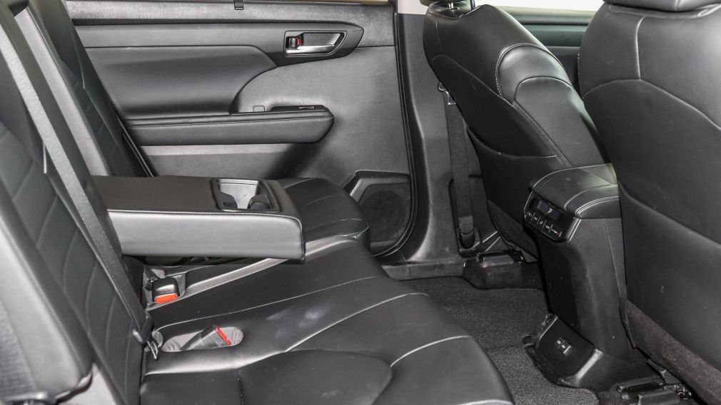 Toyota Highlander XLE 2023 d&rsquo;occasion à vendre - 27