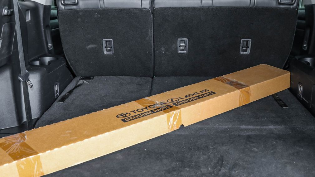 Toyota Highlander XLE 2023 d&rsquo;occasion à vendre - 28