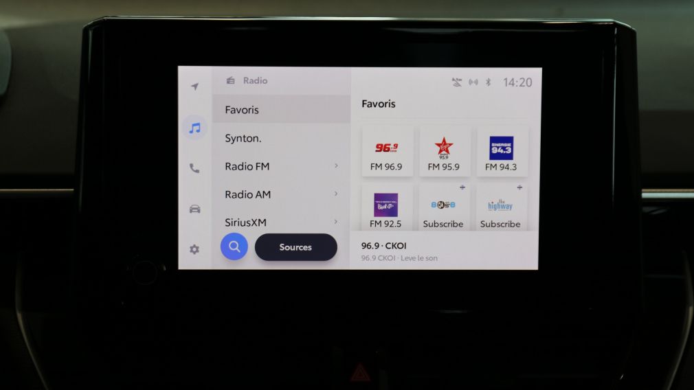 Toyota Corolla LE 2023 d&rsquo;occasion à vendre - 14