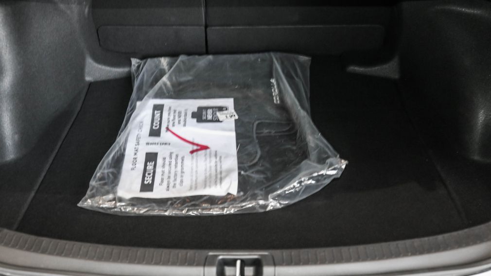 Toyota Corolla LE 2023 d&rsquo;occasion à vendre - 31