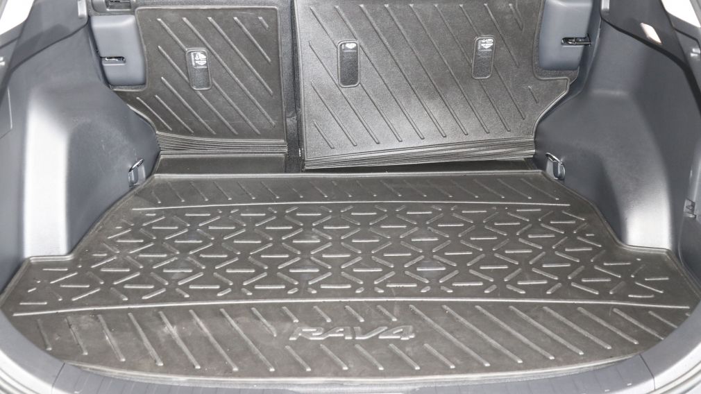 Toyota Rav 4 XLE 2025 d&rsquo;occasion à vendre - 31