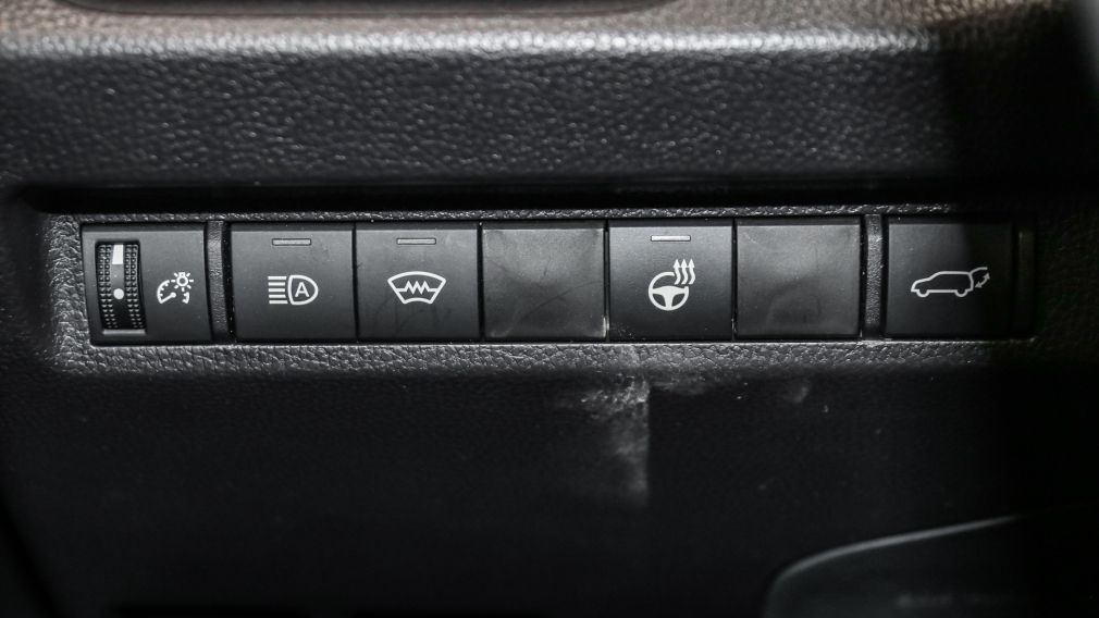 Toyota Rav 4 XLE 2025 d&rsquo;occasion à vendre - 15