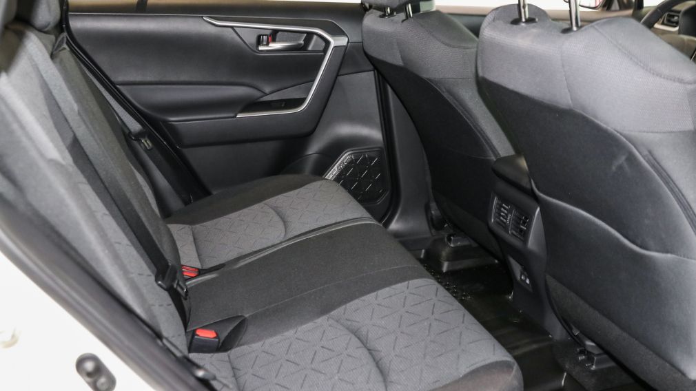Toyota Rav 4 XLE 2025 d&rsquo;occasion à vendre - 30