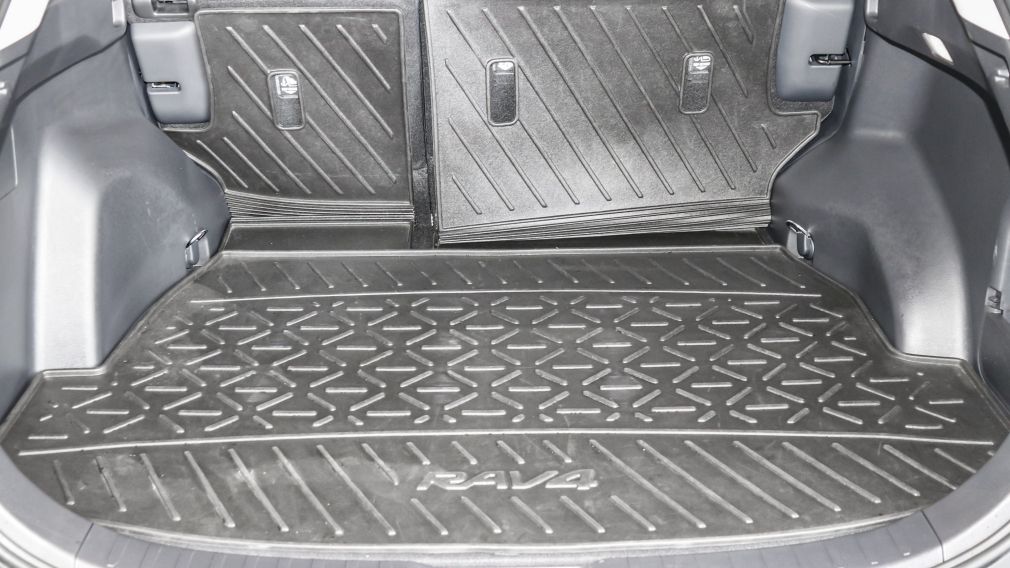 Toyota Rav 4 XLE 2025 d&rsquo;occasion à vendre - 31