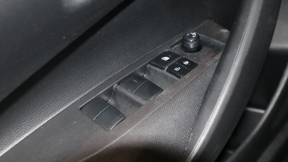 Toyota Corolla LE 2021 d&rsquo;occasion à vendre - 14