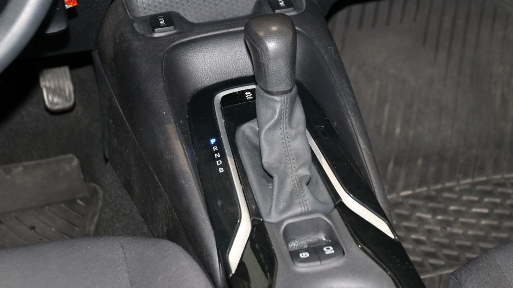 Toyota Corolla LE 2021 d&rsquo;occasion à vendre - 26
