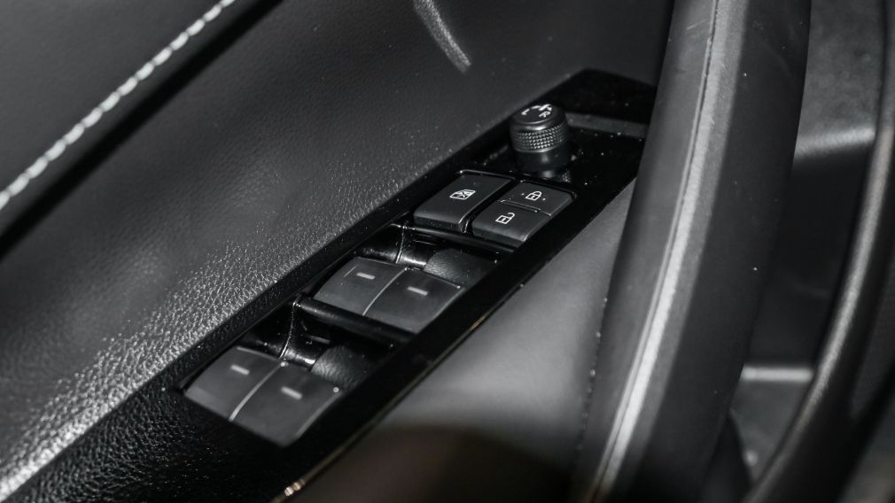 Toyota Corolla CVT 2025 d&rsquo;occasion à vendre - 14