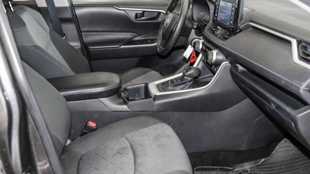 Toyota Rav 4 LE 2022 d&rsquo;occasion à vendre - 11