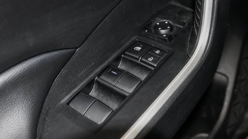 Toyota Rav 4 LE 2022 d&rsquo;occasion à vendre - 13