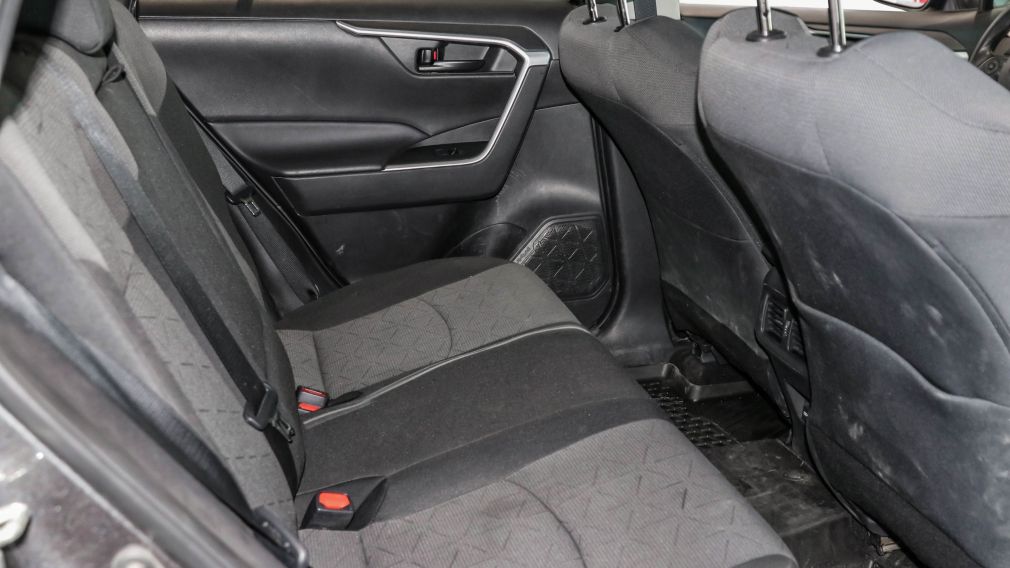 Toyota Rav 4 LE 2022 d&rsquo;occasion à vendre - 29
