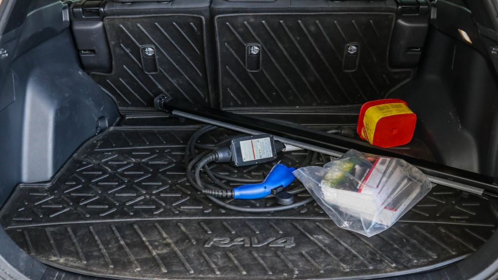 Toyota RAV4 Prime SE 2024 d&rsquo;occasion à vendre - 29