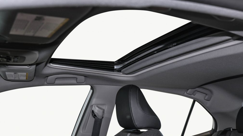 Toyota Camry Hybrid XLE 2022 à vendre à Donnacona - 28