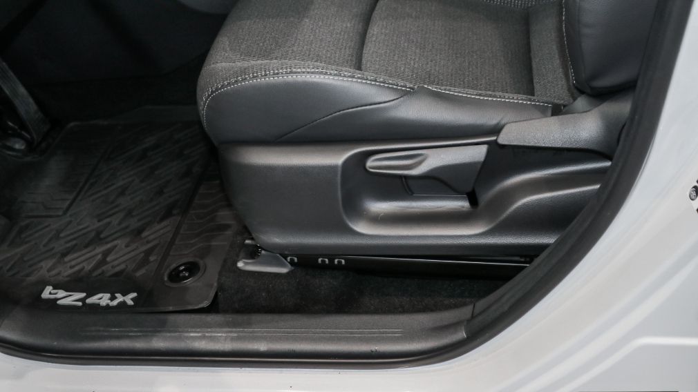 Toyota BZ4X XLE 2025 d&rsquo;occasion à vendre - 13