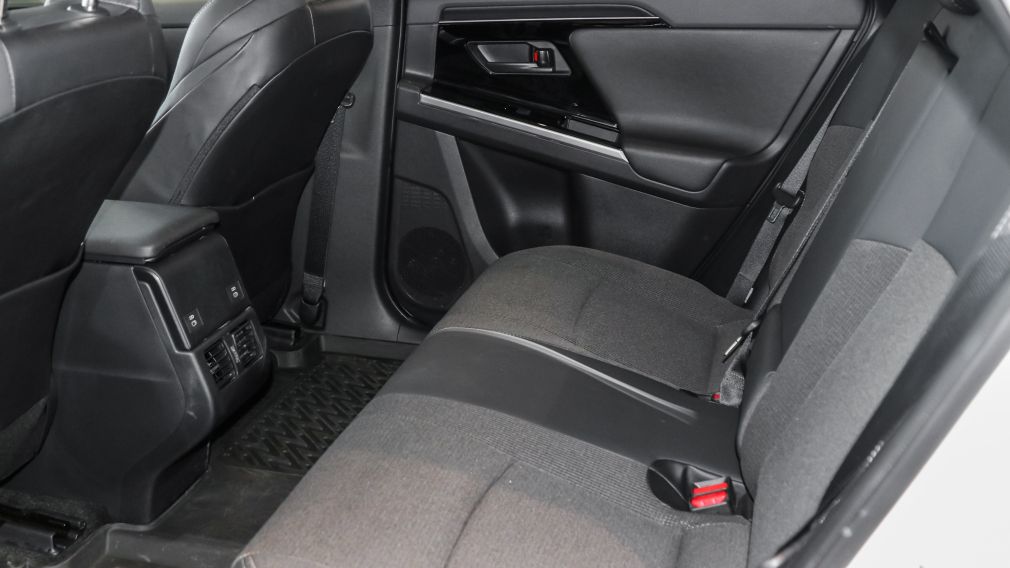 Toyota BZ4X XLE 2025 d&rsquo;occasion à vendre - 24