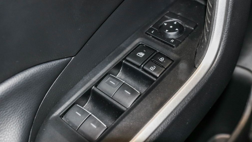 Toyota Rav 4 XLE 2023 d&rsquo;occasion à vendre - 14