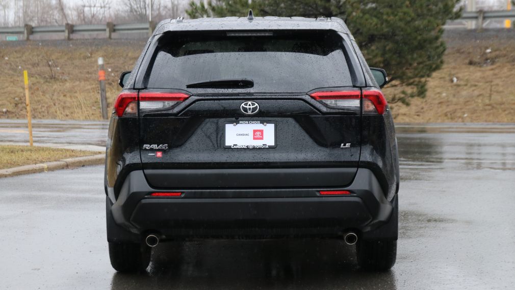 Toyota Rav 4 LE 2022 d&rsquo;occasion à vendre - 6