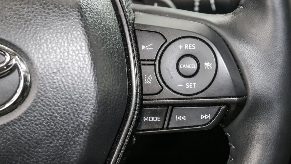 Toyota Camry Hybrid SE 2024 d&rsquo;occasion à vendre - 19