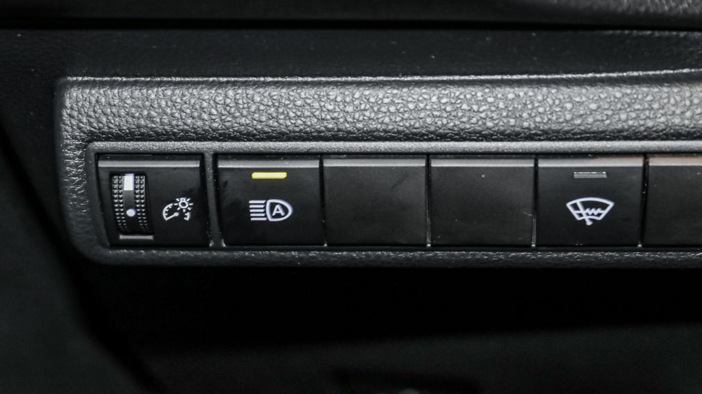 Toyota Corolla LE 2022 d&rsquo;occasion à vendre - 15