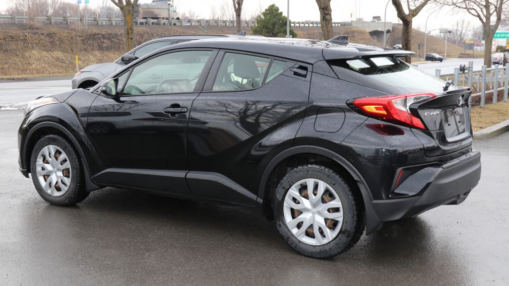 Toyota C-HR LE 2021 d&rsquo;occasion à vendre - 4
