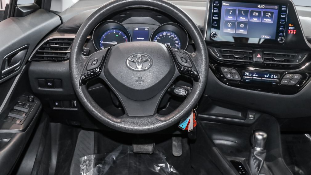 Toyota C-HR LE 2021 d&rsquo;occasion à vendre - 9