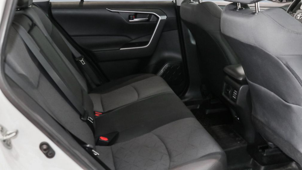 Toyota Rav 4 XLE 2024 d&rsquo;occasion à vendre - 29