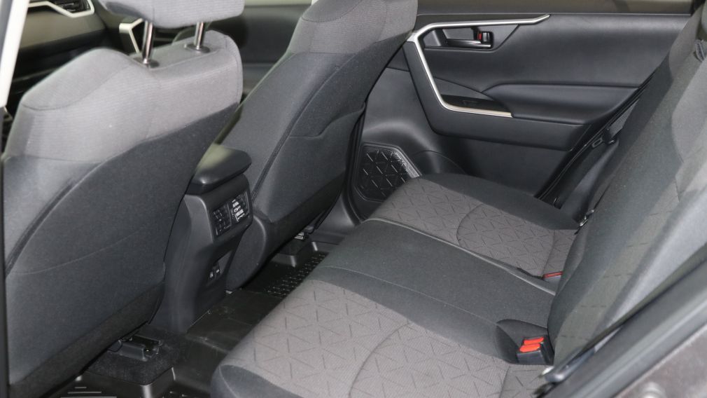 Toyota Rav 4 LE 2024 d&rsquo;occasion à vendre - 27
