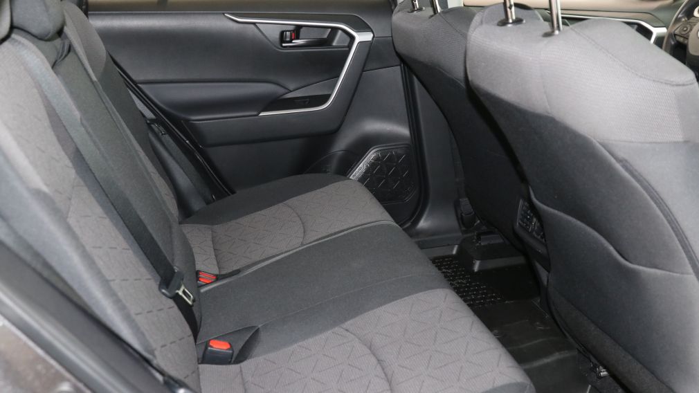 Toyota Rav 4 LE 2024 d&rsquo;occasion à vendre - 28