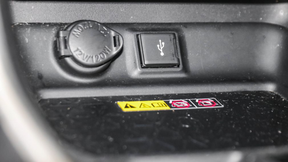 Toyota Rav 4 Hybrid XSE 2022 d&rsquo;occasion à vendre - 24