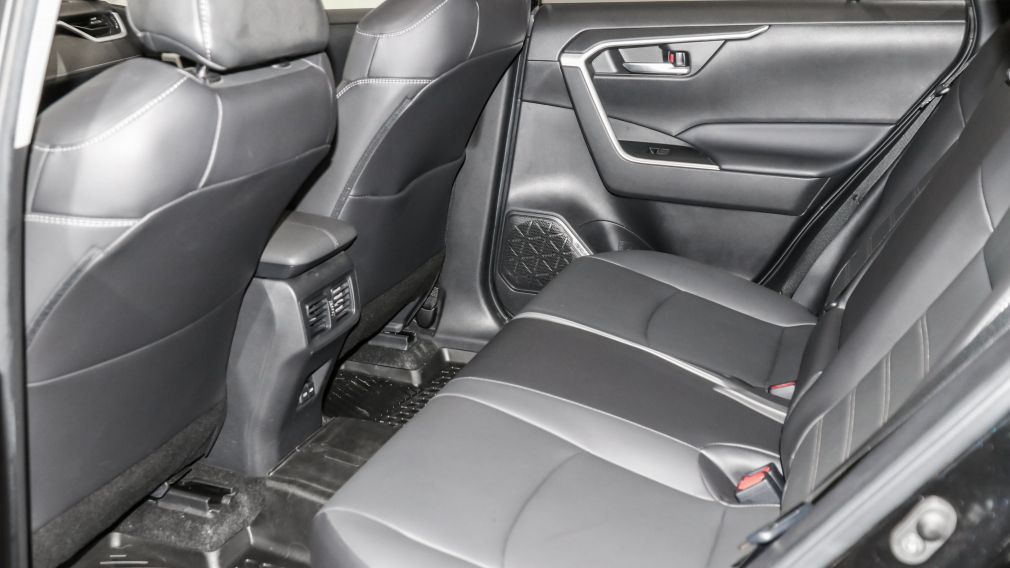 Toyota Rav 4 XLE 2023 d&rsquo;occasion à vendre - 28
