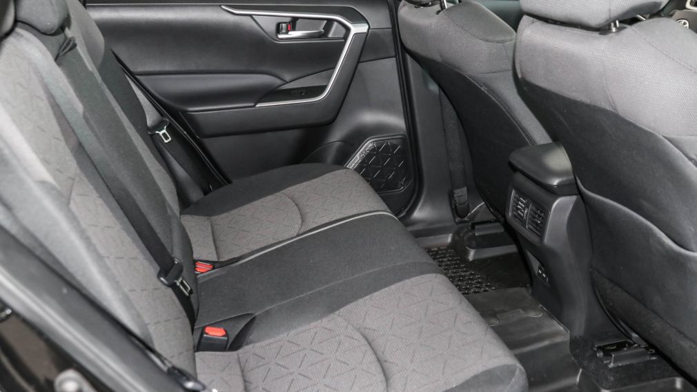 Toyota Rav 4 XLE 2024 d&rsquo;occasion à vendre - 29
