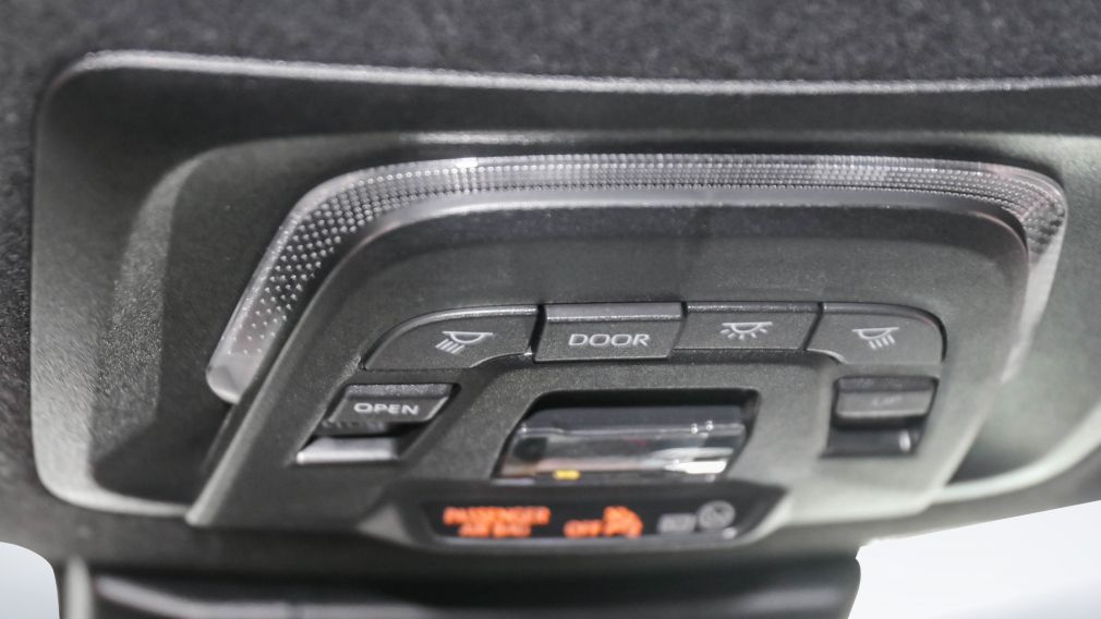 Toyota Corolla Hybrid SE 2024 à vendre à Donnacona - 26