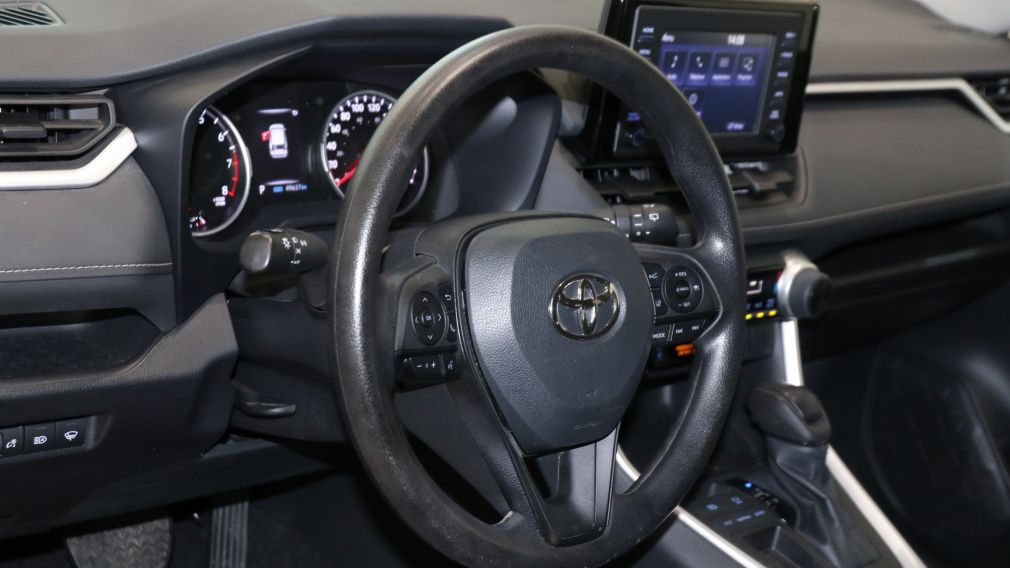 Toyota Rav 4 LE 2022 d&rsquo;occasion à vendre - 9